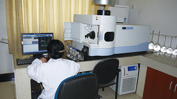 完善的檢測設備